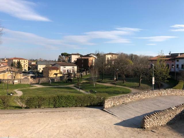 Hotel La Casa Della Ada Castelnuovo del Garda Zewnętrze zdjęcie
